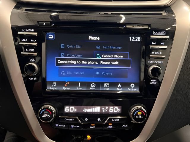 Used 2016 Nissan Murano Platinum w/ Platinum Technology Package AWD/4WD image 24