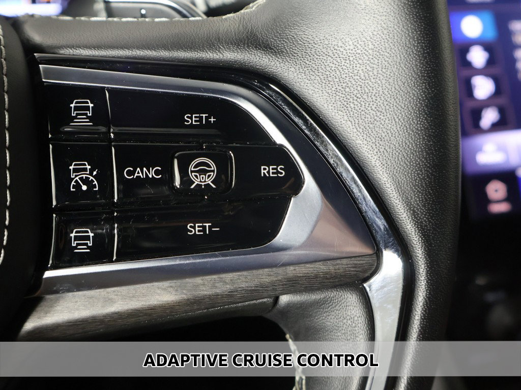 Used 2023 Jeep Grand Cherokee Overland w/ Adv Protech Group III AWD/4WD image 6