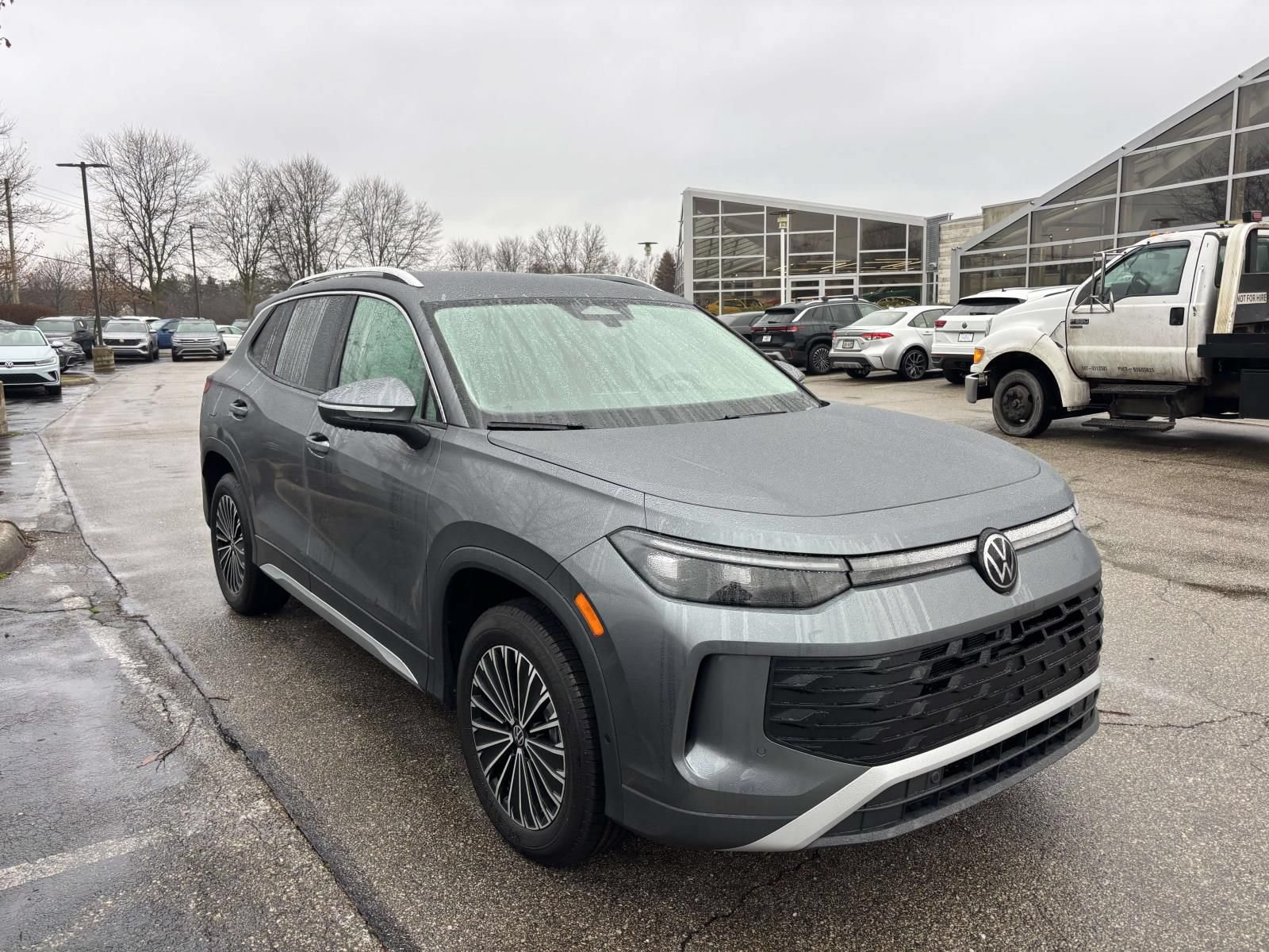 New 2026 Volkswagen Tiguan S AWD/4WD image 1