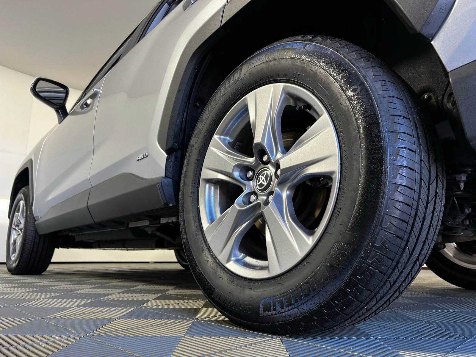 Certified 2025 Toyota RAV4 XLE image 25