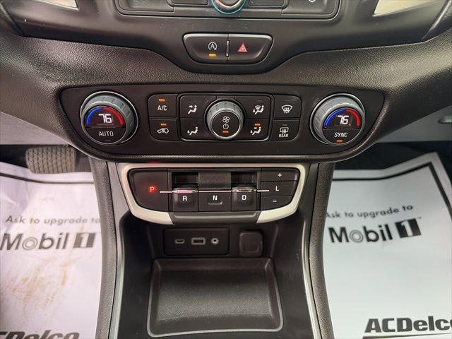 Used 2023 GMC Terrain SLE w/ Driver Convenience Package image 17