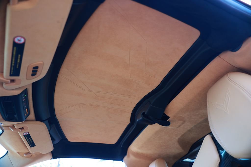 Used 2023 Chevrolet Corvette Stingray Premium Cpe w/ Z51 Performance Package image 39