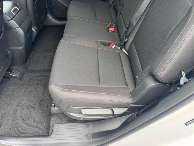 New 2027 Hyundai Santa Fe SE FWD image 12