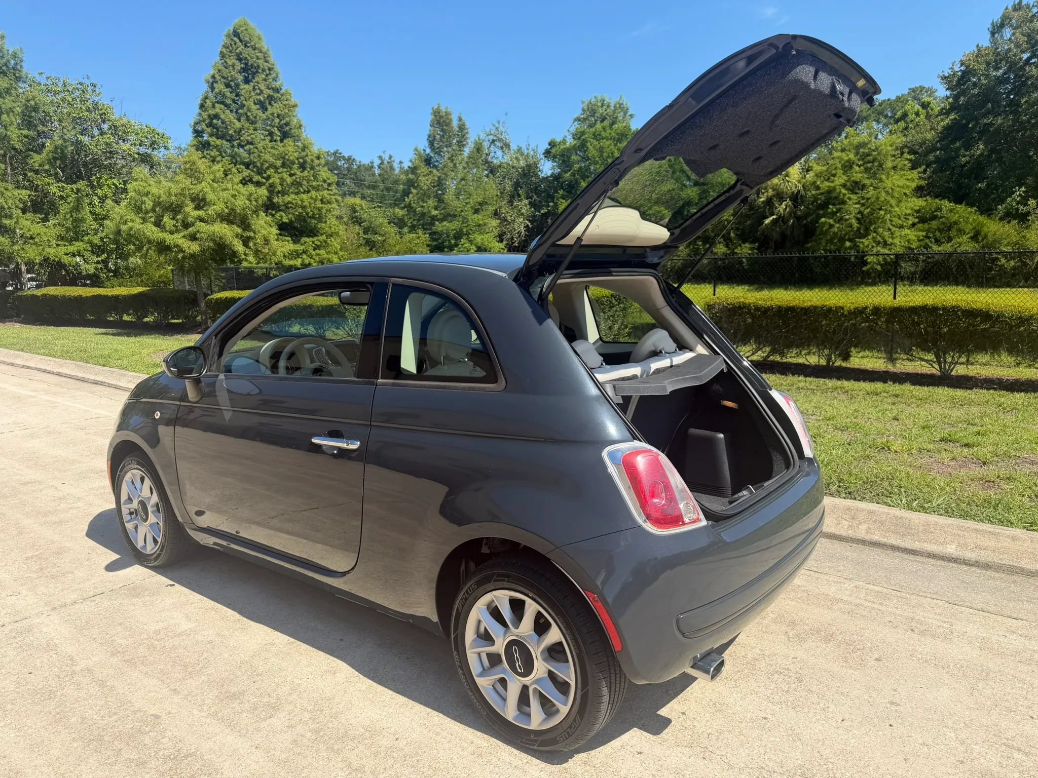 Used 2017 FIAT 500 Pop FWD image 35