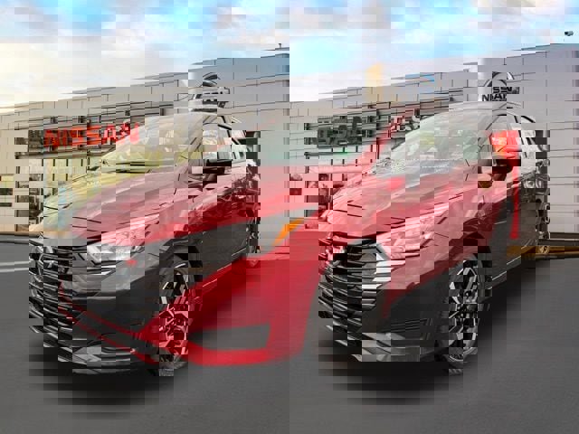 New 2025 Nissan Versa SR w/ Trunk Package image 2