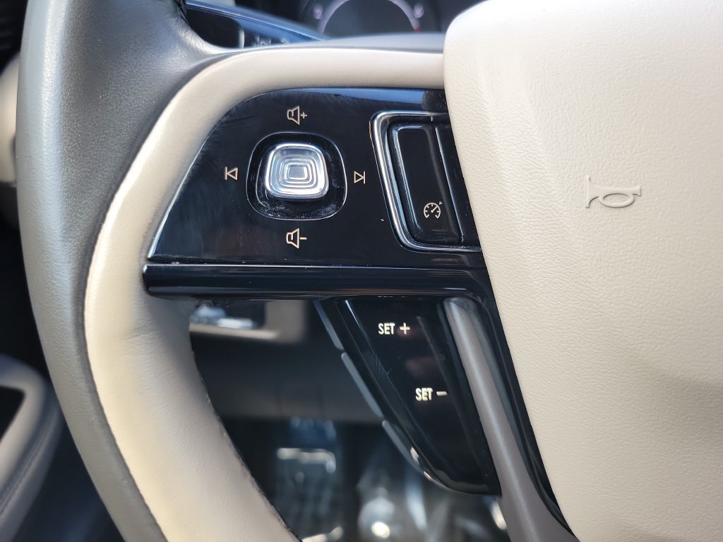 Certified 2021 Lincoln Corsair FWD image 19