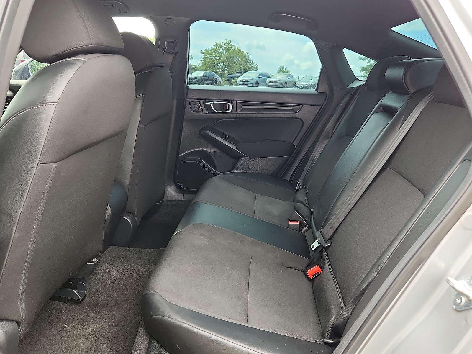 Used 2025 Honda Civic Sport image 10