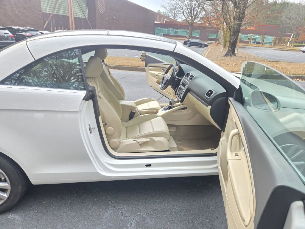 Used 2008 Volkswagen Eos 2.0T image 8