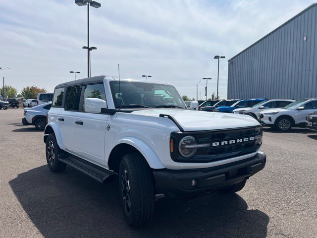 New 2026 Ford Bronco Outer Banks AWD/4WD image 7