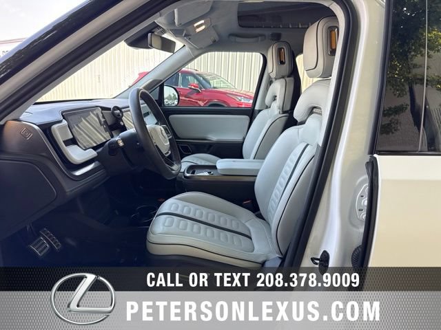 Used 2024 Rivian R1S Adventure AWD/4WD image 24