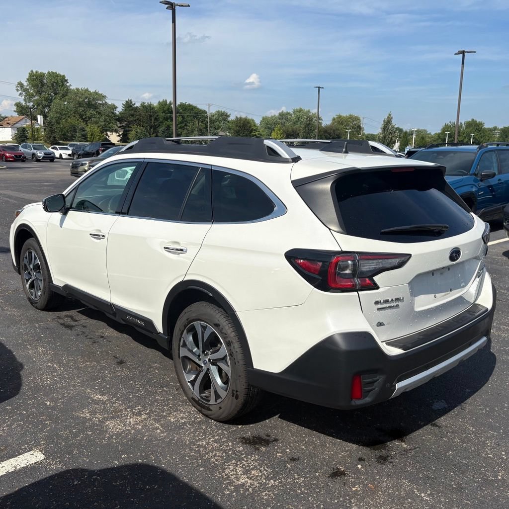 Certified 2021 Subaru Outback Touring AWD/4WD image 5