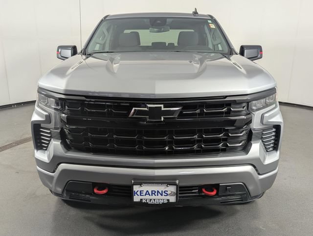 Used 2024 Chevrolet Silverado 1500 RST w/ Redline Edition AWD/4WD image 3