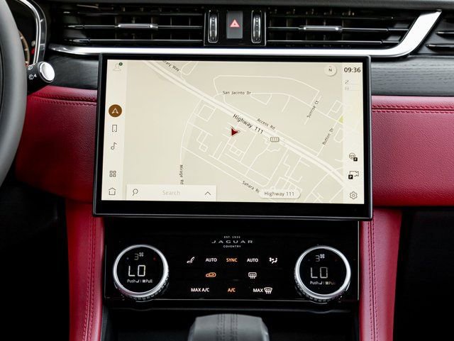 New 2026 Jaguar F-PACE R-Dynamic S image 18