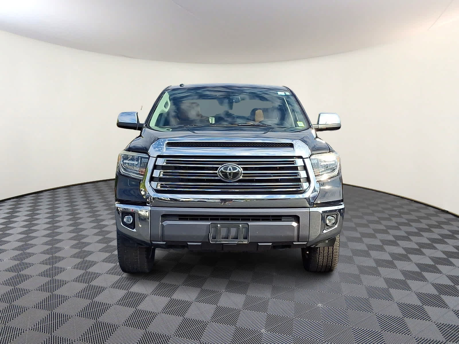 Used 2019 Toyota Tundra 1794 Edition AWD/4WD image 3