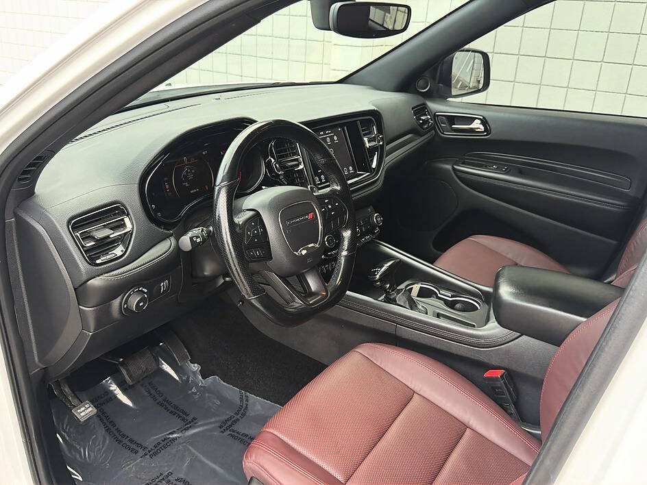 Used 2021 Dodge Durango GT w/ Blacktop Package AWD/4WD image 4