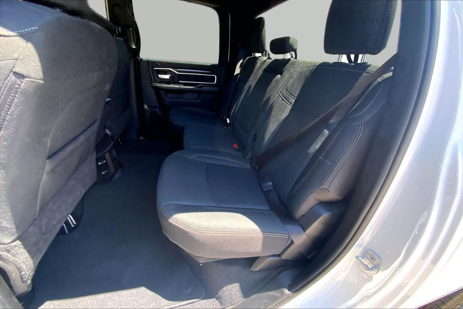 Used 2025 RAM 2500 Big Horn AWD/4WD image 21