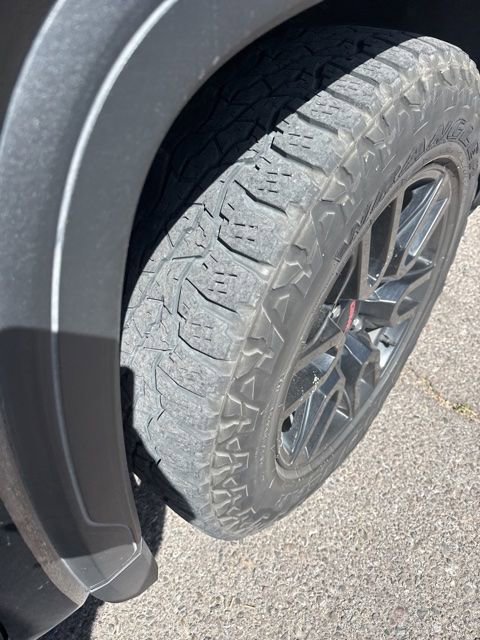 Used 2021 GMC Sierra 1500 Elevation image 11