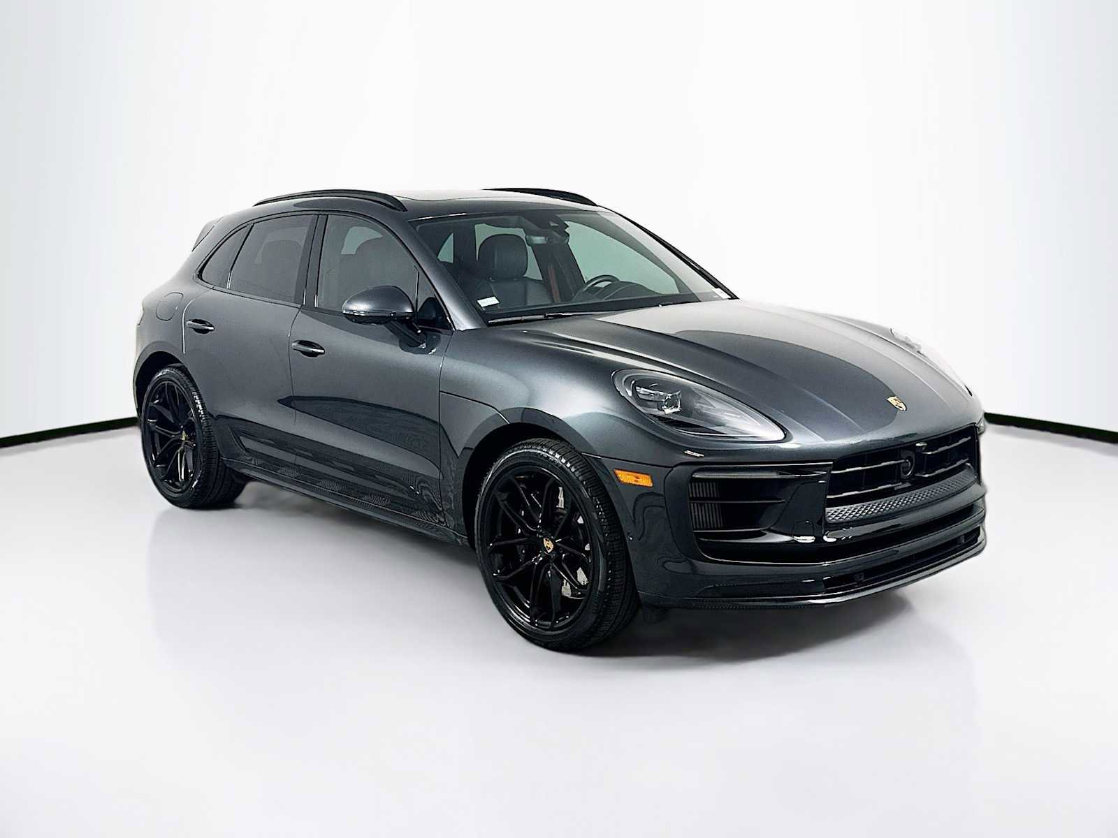 Certified 2024 Porsche Macan GTS image 7