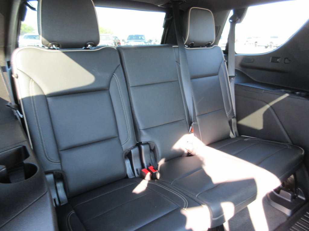 Certified 2021 GMC Yukon SLT w/ SLT Premium Package AWD/4WD image 28