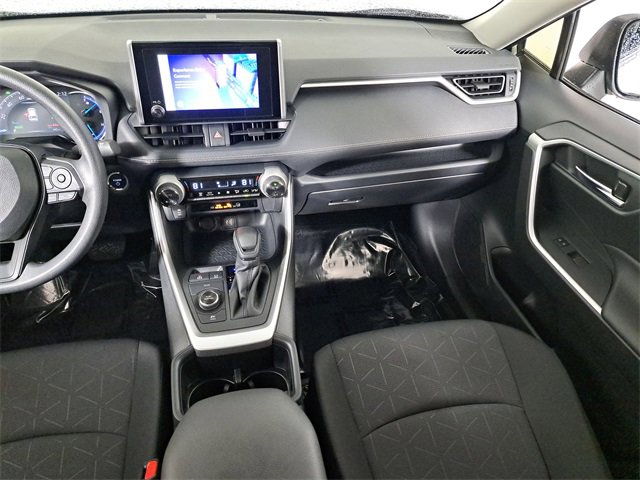 Used 2025 Toyota RAV4 XLE image 17
