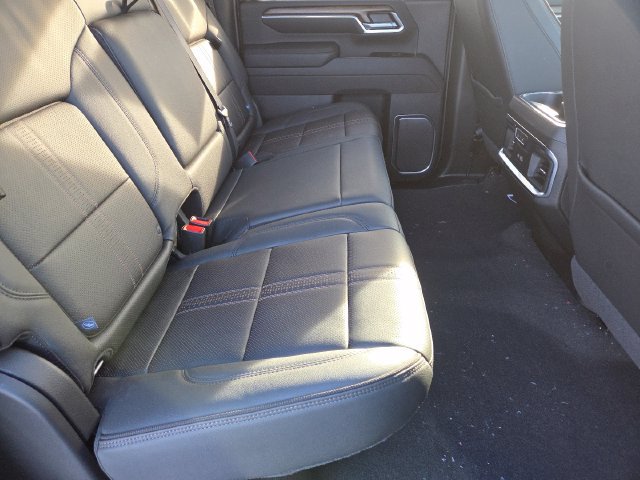 New 2026 Chevrolet Silverado 3500 High Country w/ Technology Package AWD/4WD image 29