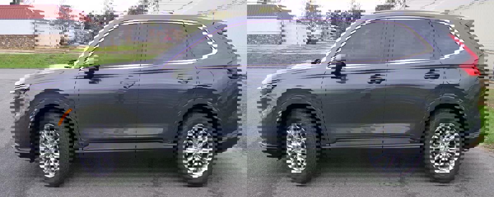 Used 2024 Honda CR-V EX-L image 2