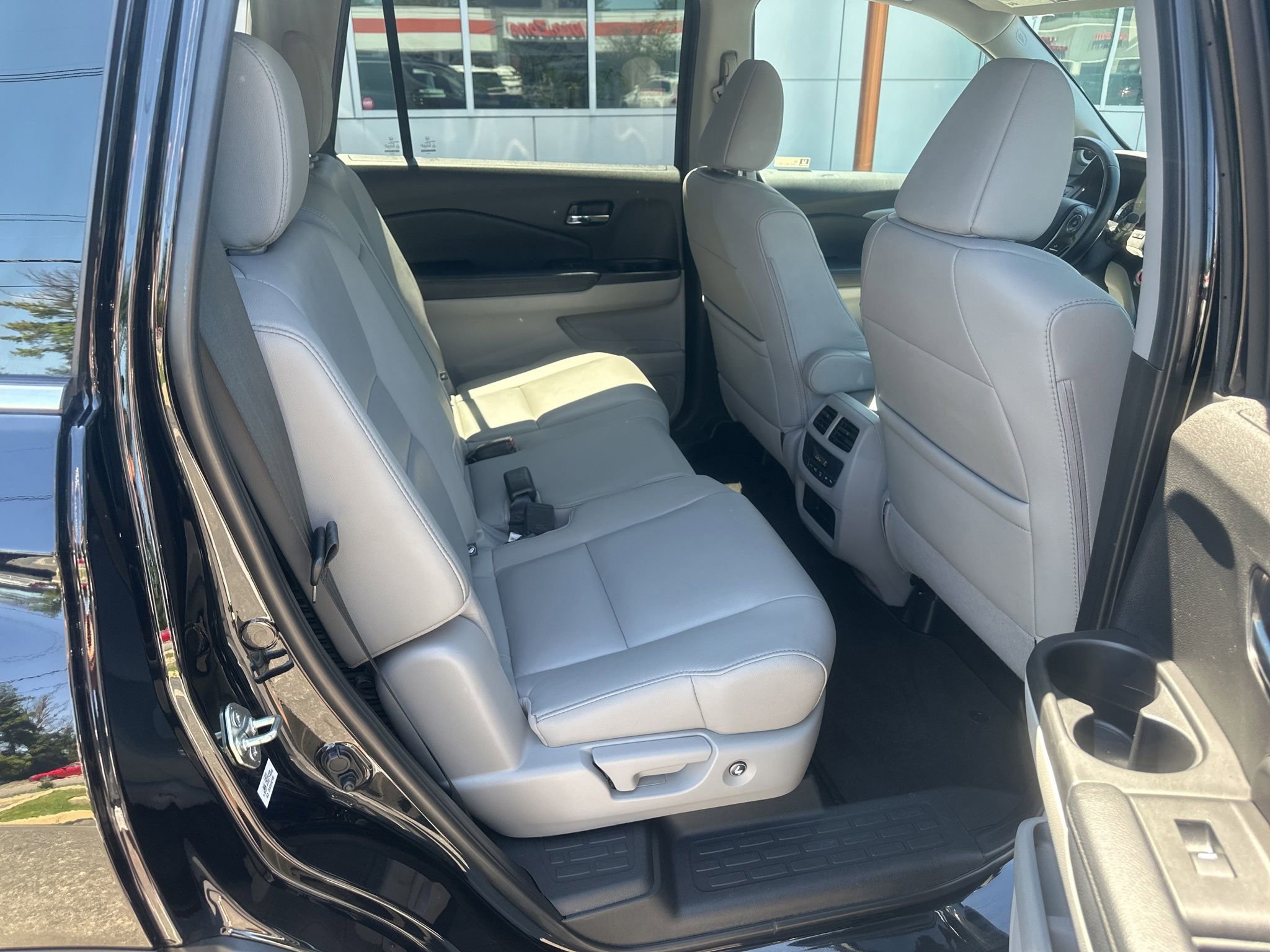 Used 2018 Honda Pilot EX-L image 16