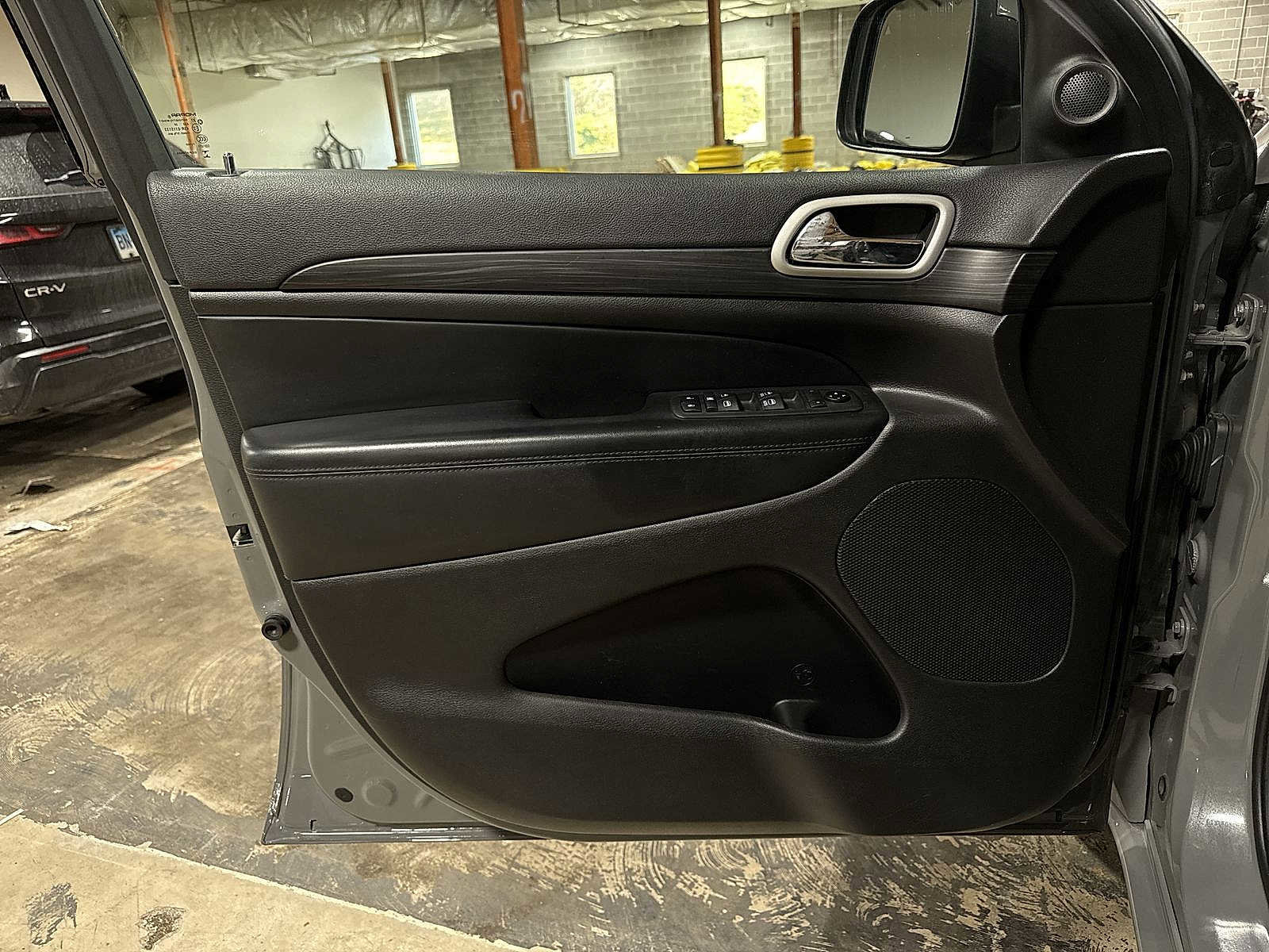 Used 2021 Jeep Grand Cherokee Laredo X image 29