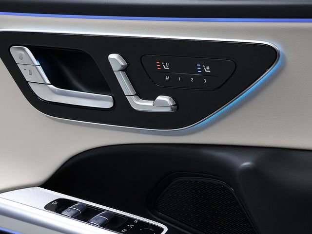 New 2026 Mercedes-Benz E 350 4MATIC Sedan image 26