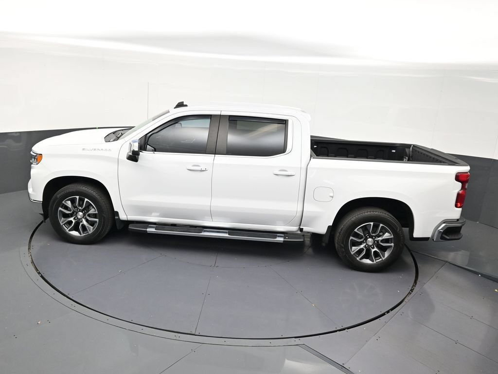 Certified 2026 Chevrolet Silverado 1500 LT RWD image 10