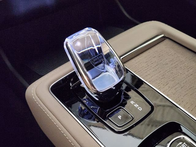 New 2026 Volvo XC90 B6 Plus w/ Protection Package Premier image 20