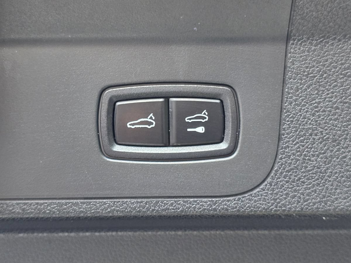 Used 2023 Porsche Panamera 4 Platinum Edition w/ Assistance Package AWD/4WD image 80