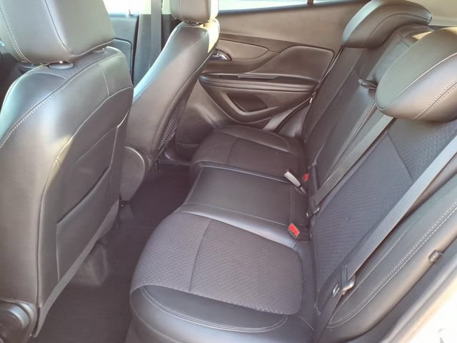 Used 2021 Buick Encore Preferred AWD/4WD image 7