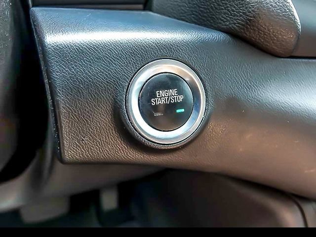 Certified 2024 GMC Terrain SLT FWD image 19