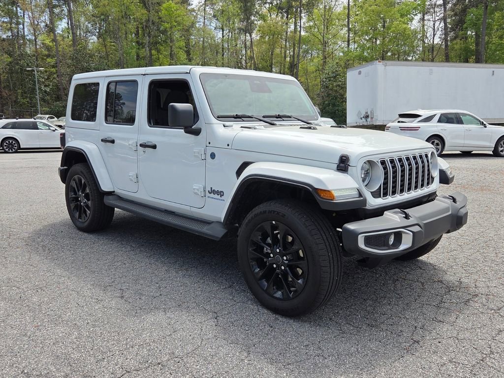 Used 2025 Jeep Wrangler Unlimited Sahara image 1