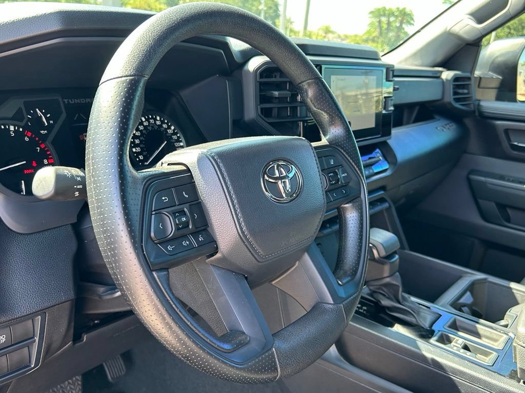 Used 2025 Toyota Tundra SR w/ SR Tow Package AWD/4WD image 17