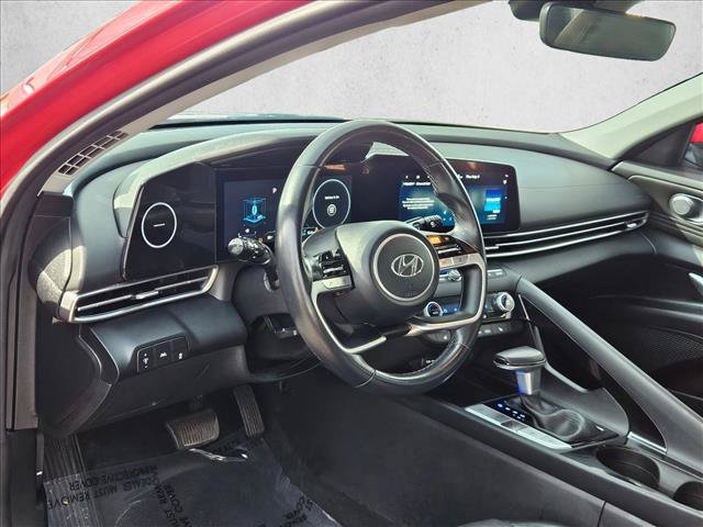 Used 2023 Hyundai Elantra Limited FWD image 9