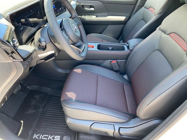 New 2026 Nissan Kicks SR w/ SR Premium Package AWD/4WD image 10