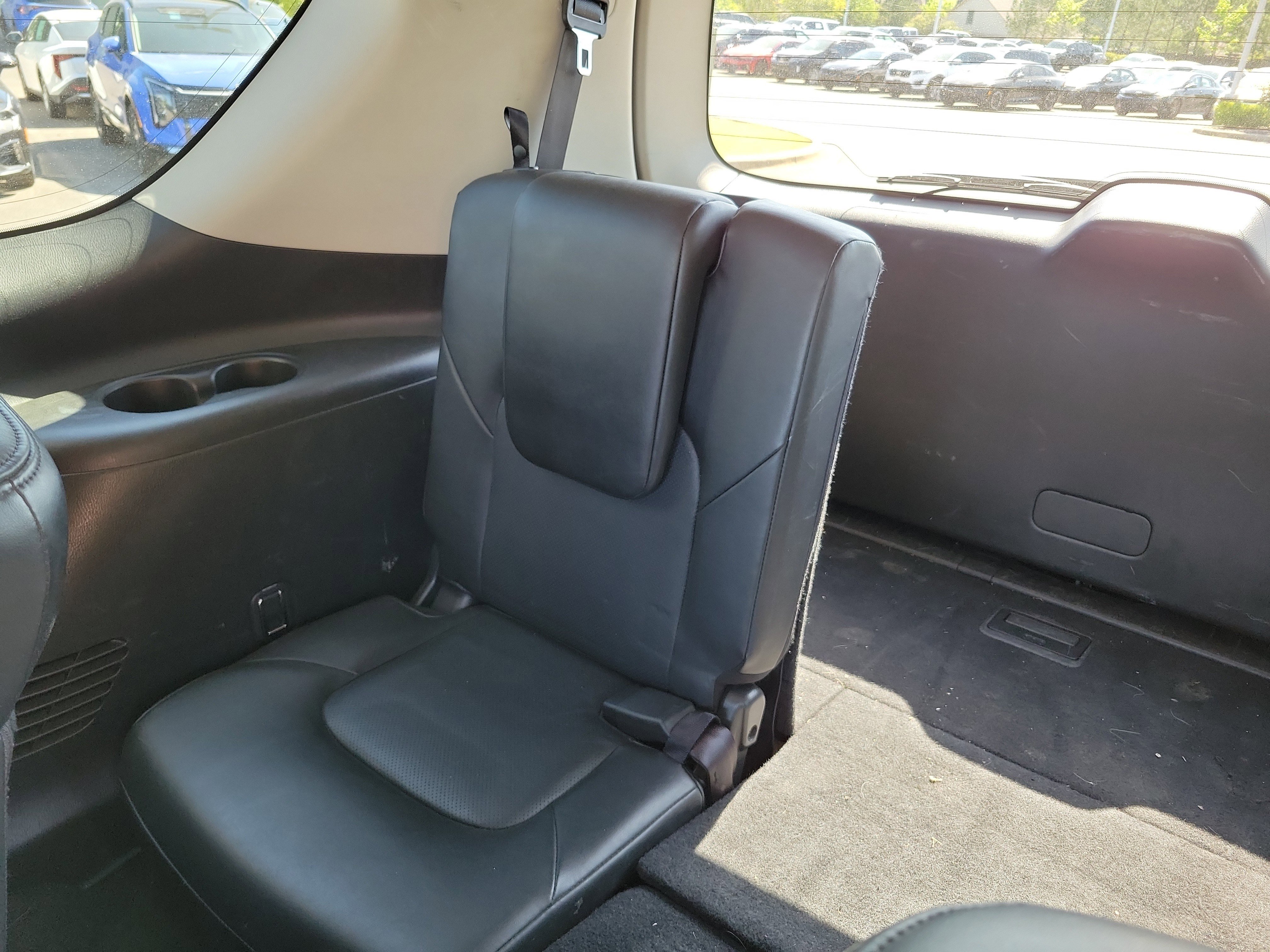 Used 2021 Nissan Armada SL w/ Captain's Chairs Package image 8