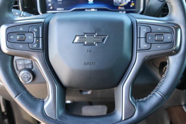 Used 2024 Chevrolet Silverado 3500 High Country w/ Technology Package image 34