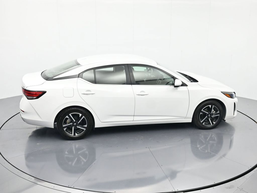 Certified 2024 Nissan Sentra SV FWD image 30