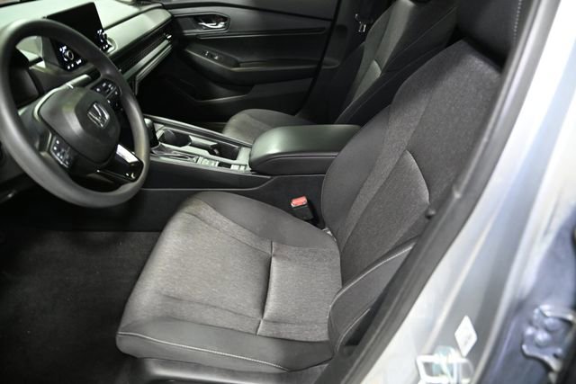 Used 2024 Honda Accord EX image 19