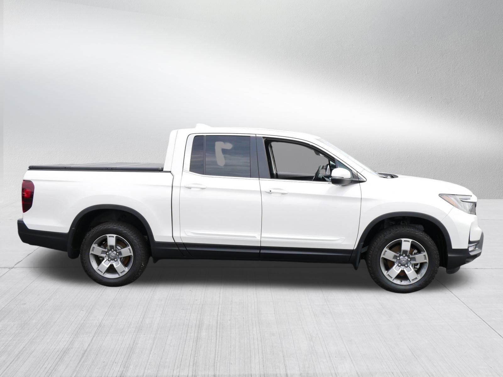Used 2025 Honda Ridgeline RTL image 8