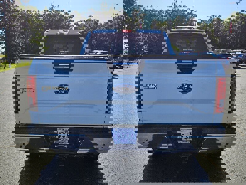 Used 2017 Ford F150 XLT w/ Equipment Group 302A Luxury image 10