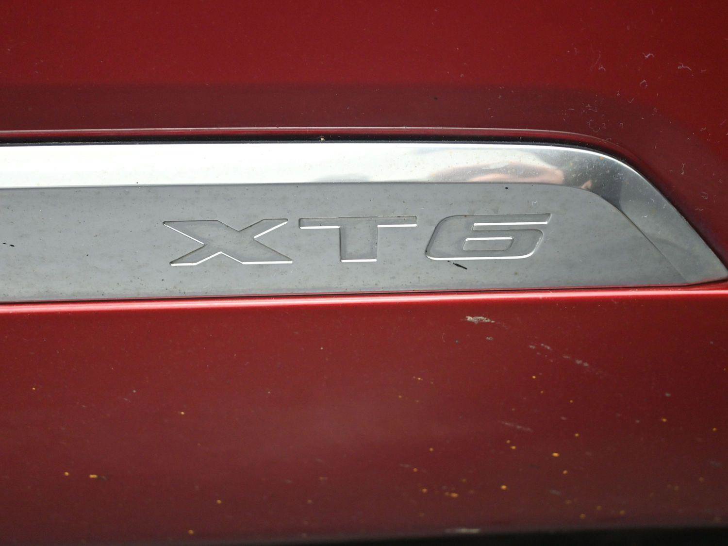 Used 2020 Cadillac XT6 Premium Luxury image 7