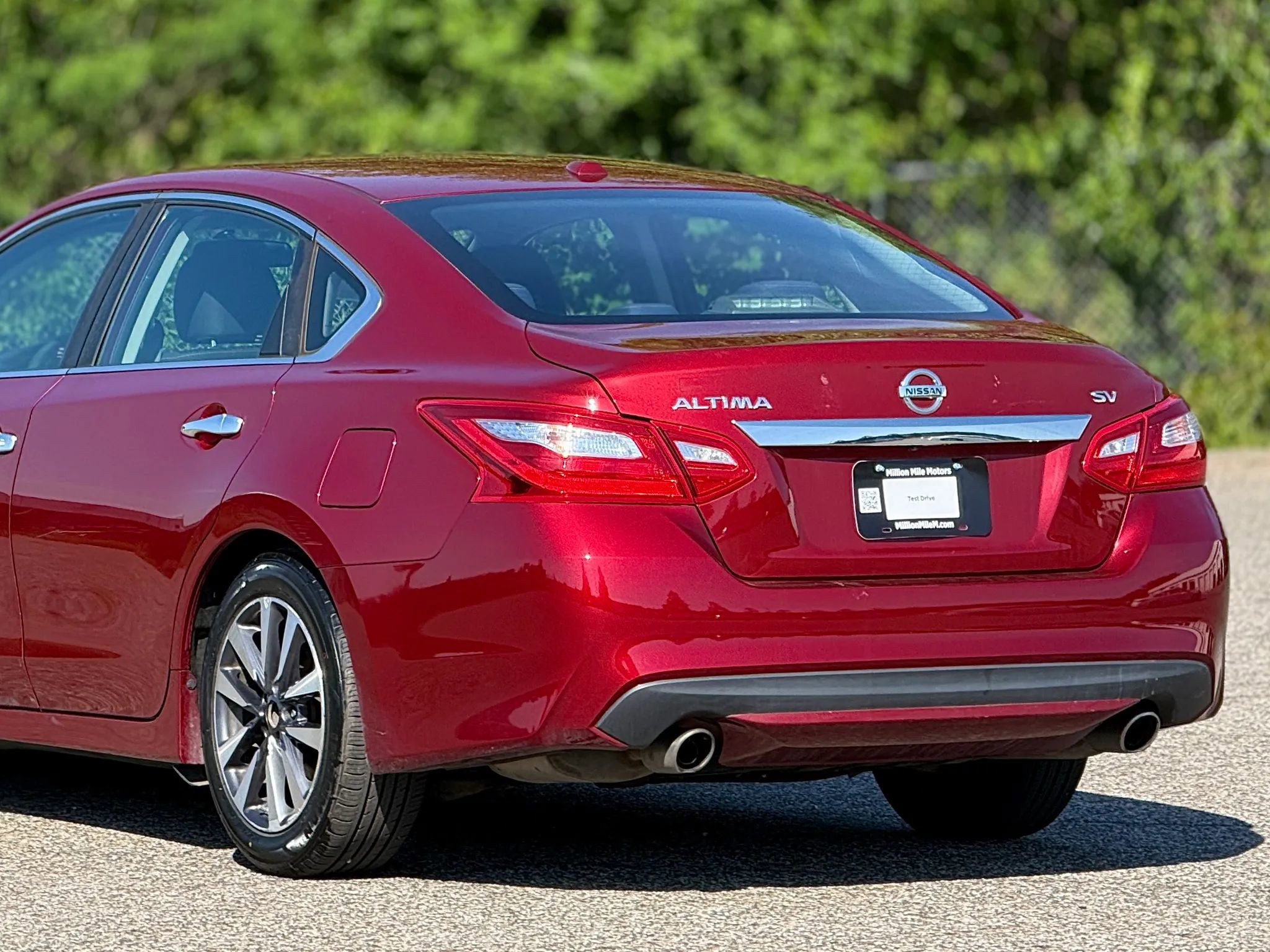 Used 2017 Nissan Altima 2.5 SV FWD image 16