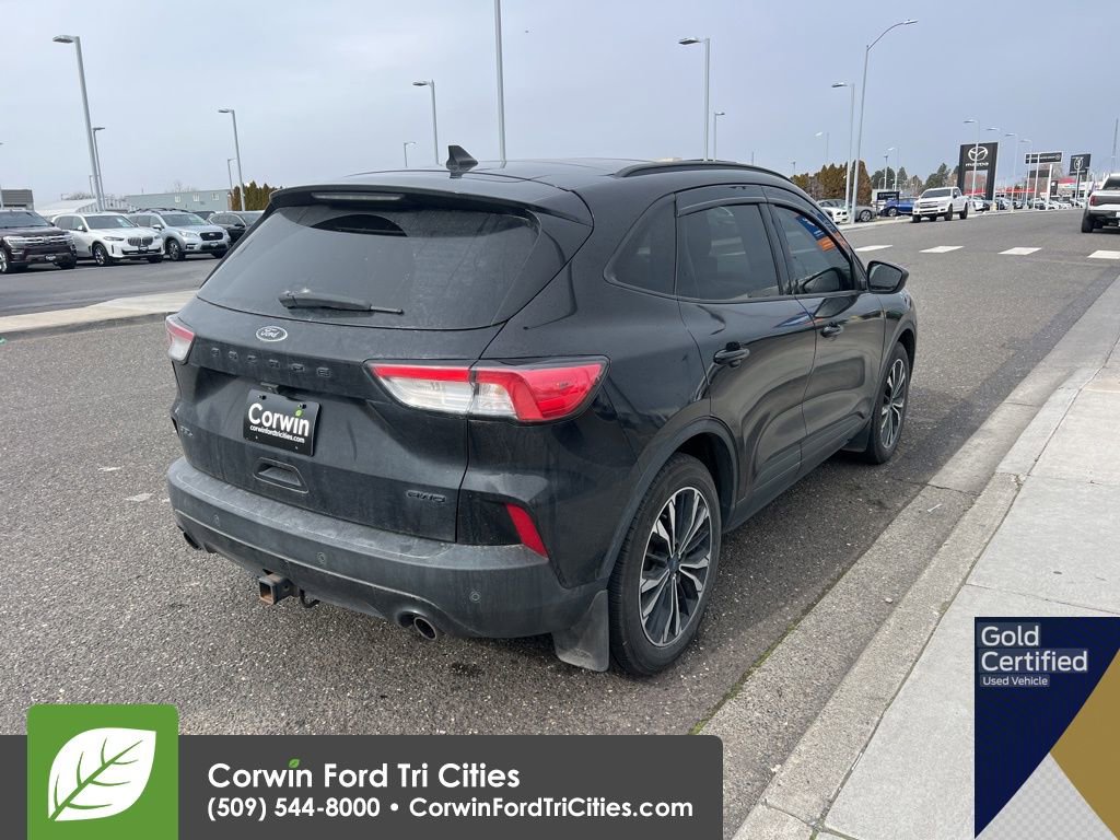 Used 2022 Ford Escape SEL w/ SEL Stealth AWD Package image 25
