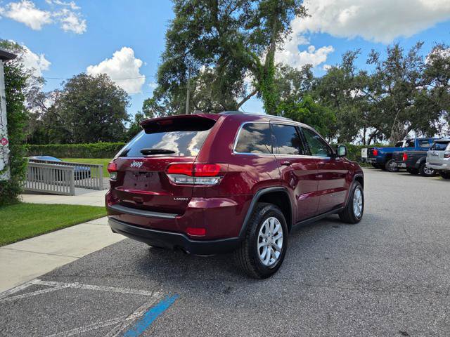 Used 2021 Jeep Grand Cherokee Laredo image 6