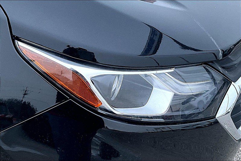 Used 2021 Chevrolet Equinox LS AWD/4WD image 28