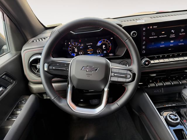 Used 2025 Chevrolet Colorado Z71 w/ Technology Package image 12
